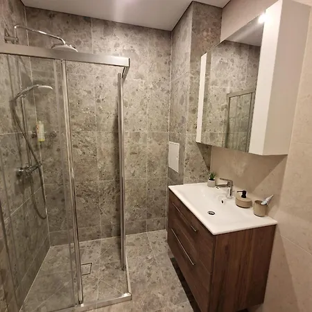 Pusyno Retreat & Apartment *